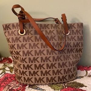Michael Kors purse!